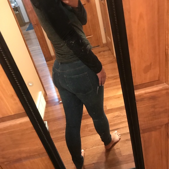 Bullhead Denim - Bullhead Highrise Skinniest Jeans